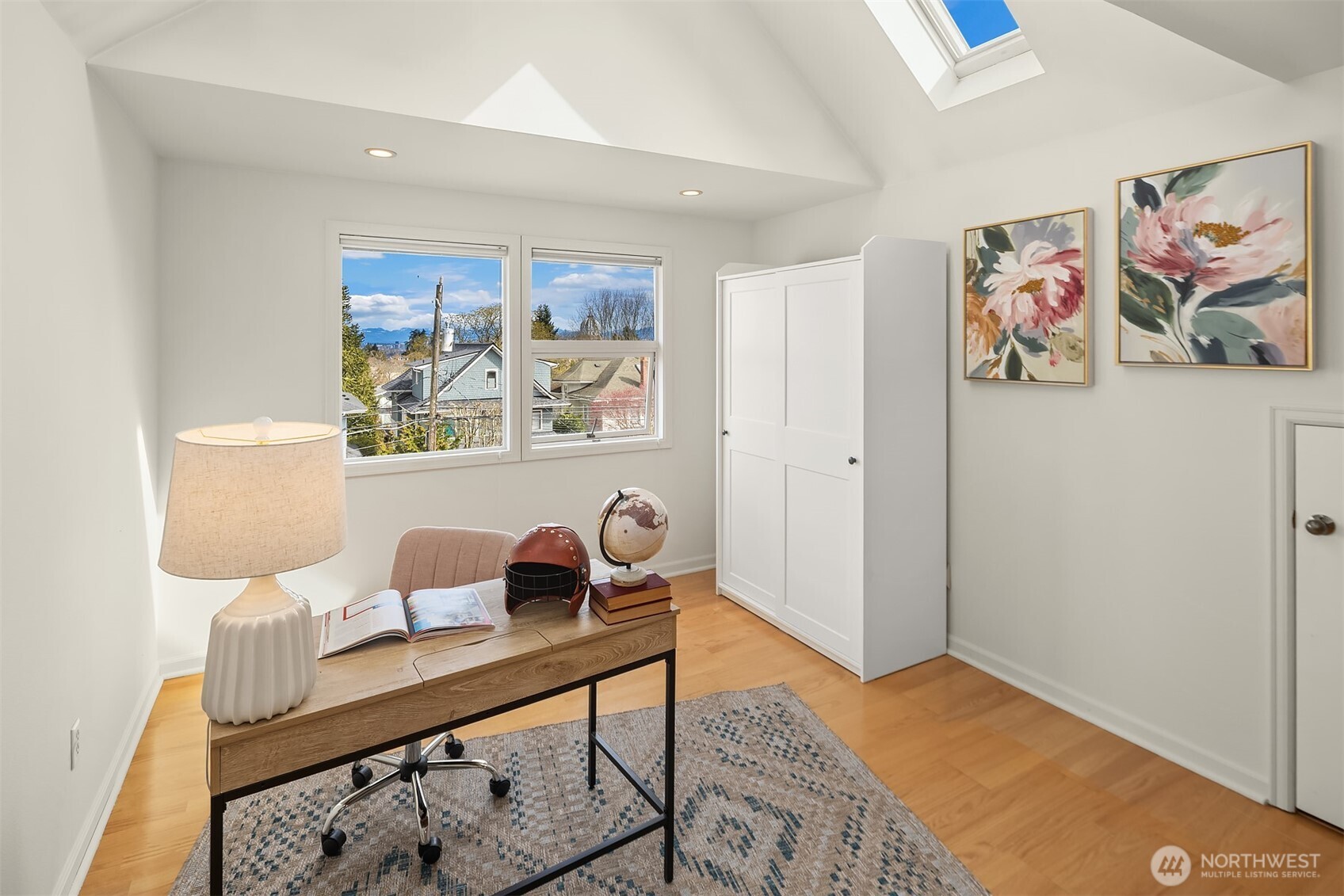 928 17th Avenue E, Seattle, WA 98112