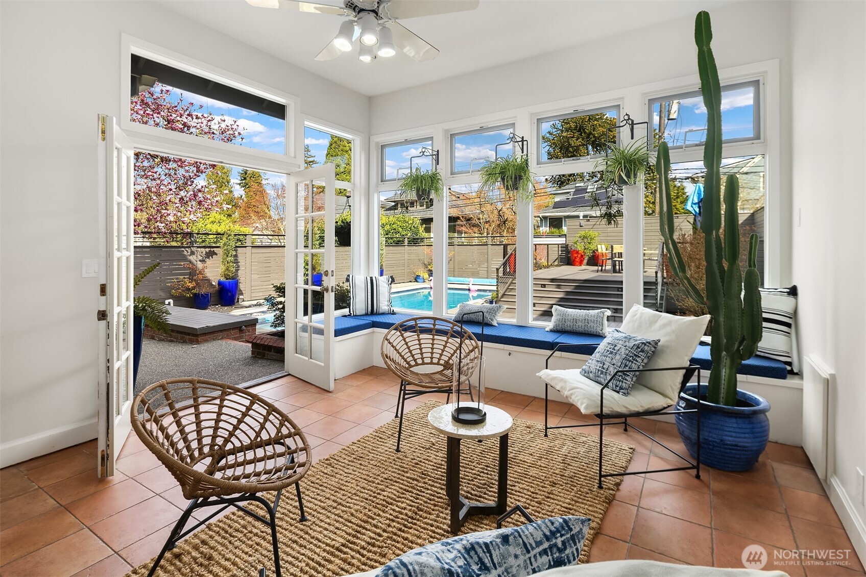 928 17th Avenue E, Seattle, WA 98112