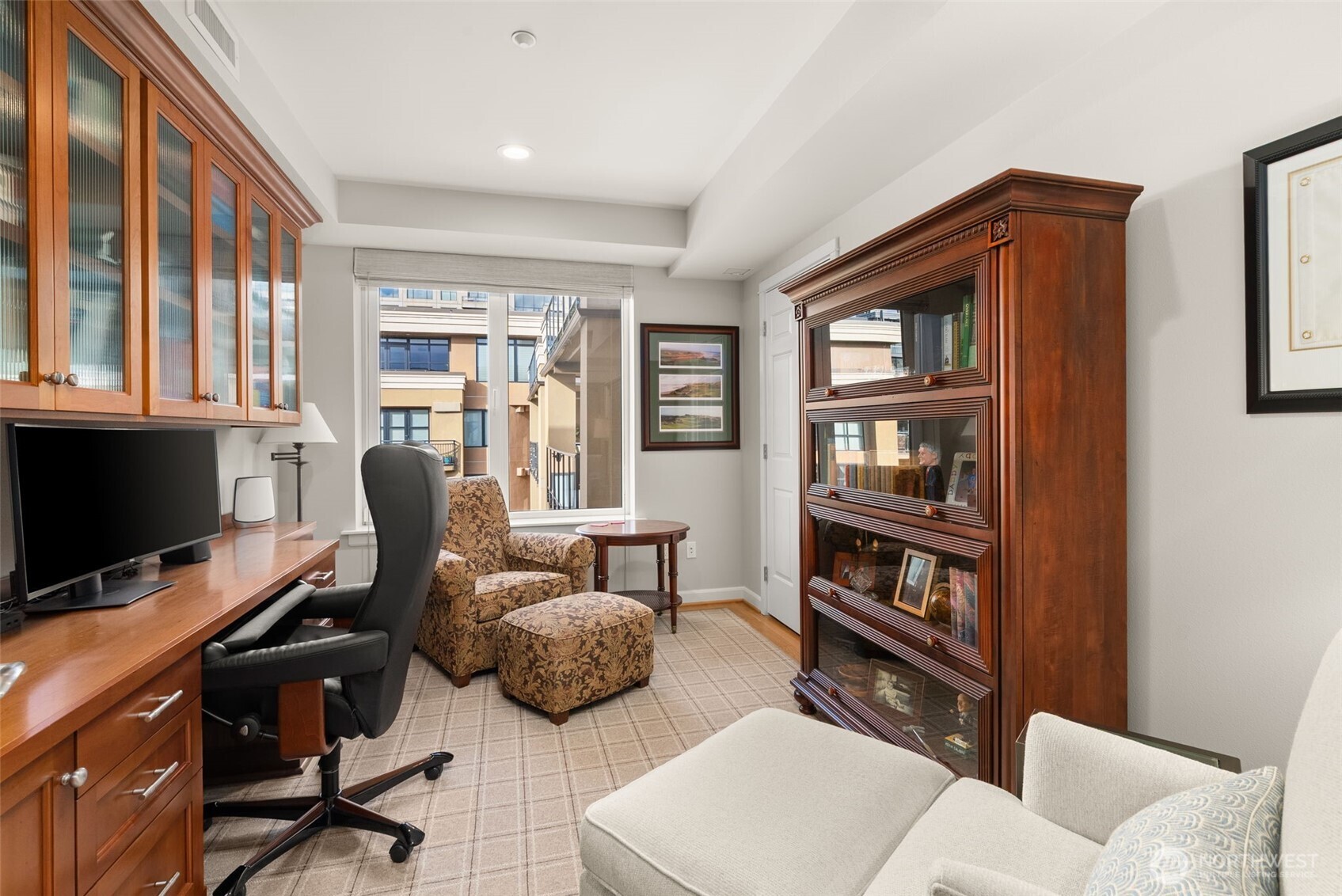 10047 Main Street #410, Bellevue, WA 98004