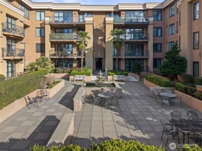 10047 Main Street #410, Bellevue, WA 98004 - Photo 29