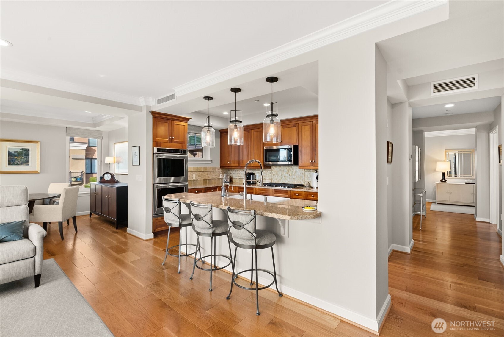 10047 Main Street #410, Bellevue, WA 98004