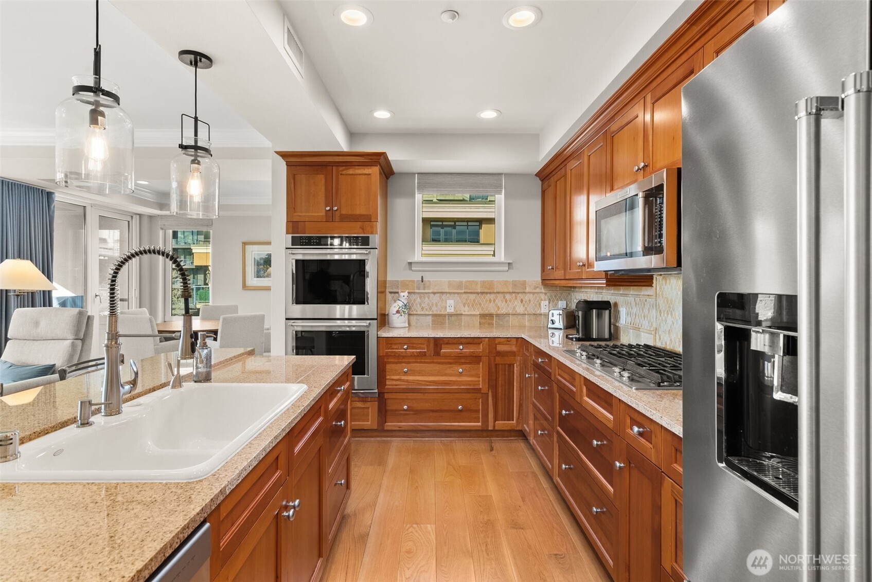 10047 Main Street #410, Bellevue, WA 98004