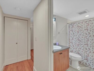 4629 W Lake Sammamish Parkway SE #H206, Issaquah, WA 98027 - Photo 27