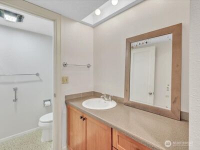 4629 W Lake Sammamish Parkway SE #H206, Issaquah, WA 98027 - Photo 30