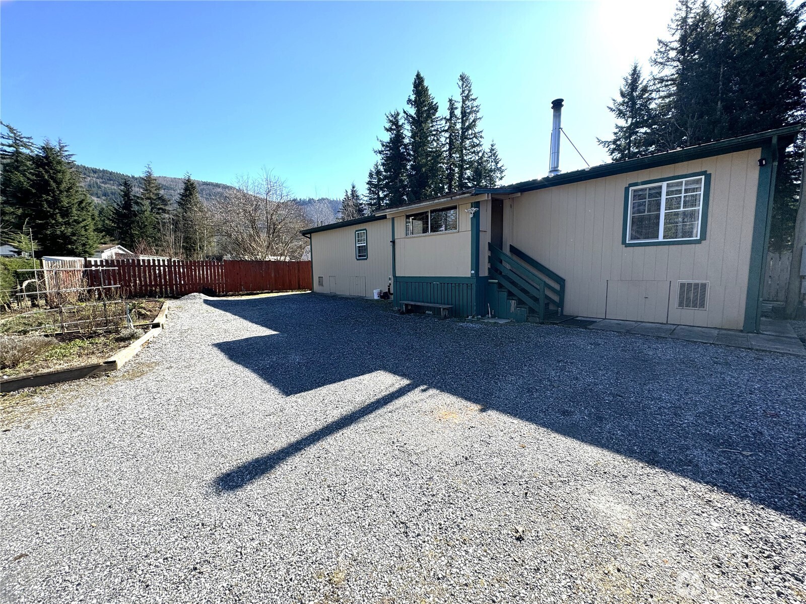 6245 Laurel Place , Maple Falls, WA 98266