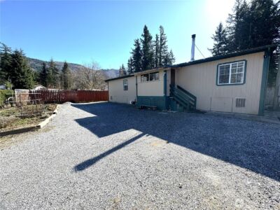 6245 Laurel Place , Maple Falls, WA 98266 - Photo 2