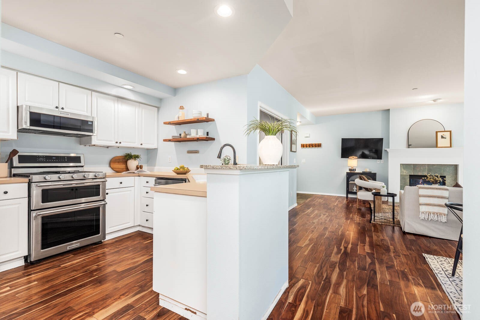 600 228th St SW #I101, Bothell, WA 98021