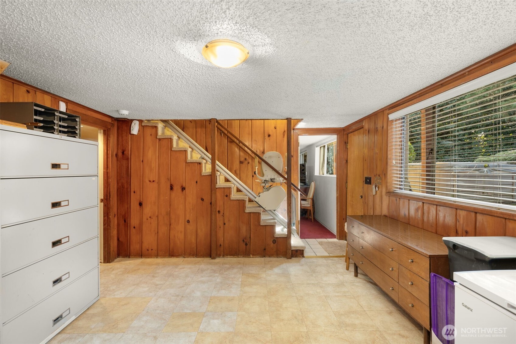 10529 NE 20th Place , Bellevue, WA 98004