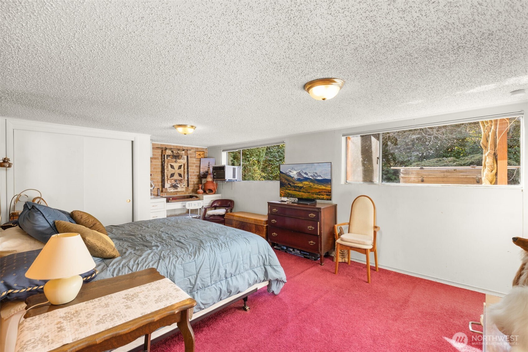 10529 NE 20th Place , Bellevue, WA 98004