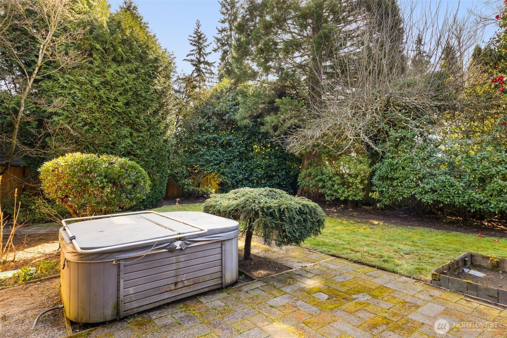 10529 NE 20th Place , Bellevue, WA 98004