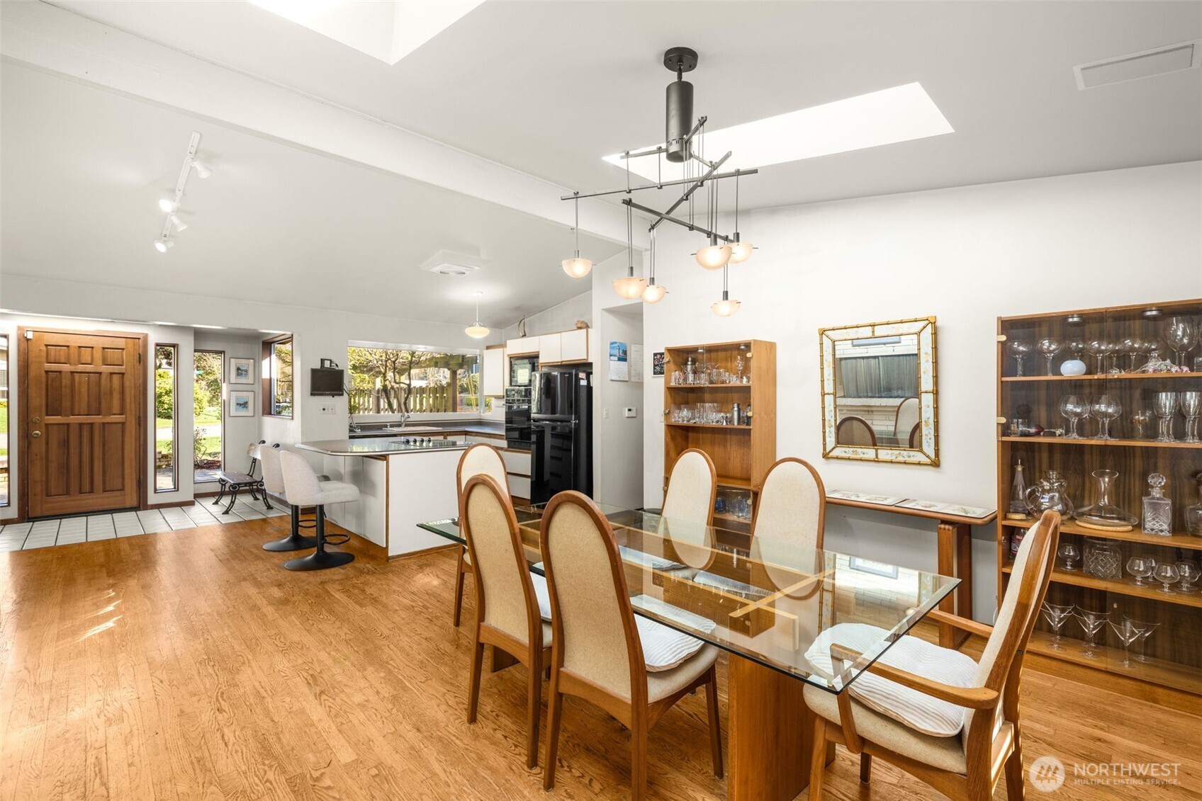 10529 NE 20th Place , Bellevue, WA 98004