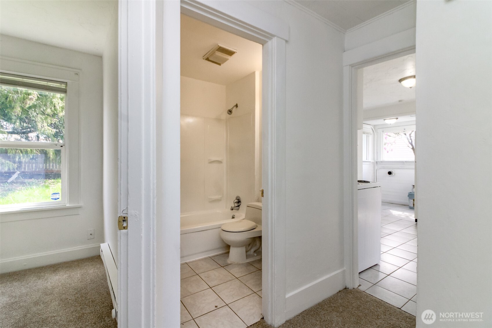 5637 S I Street , Tacoma, WA 98408