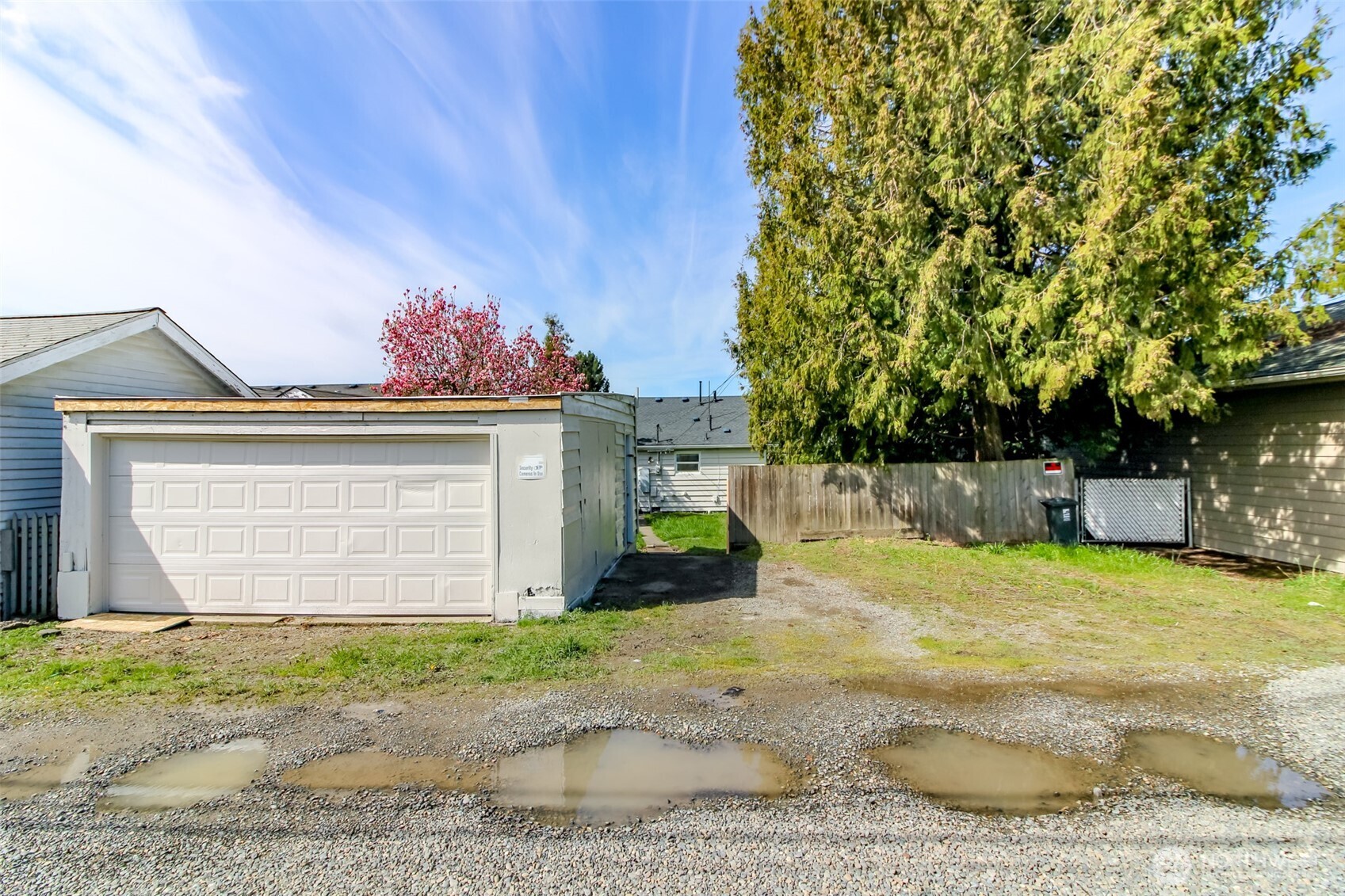 5637 S I Street , Tacoma, WA 98408
