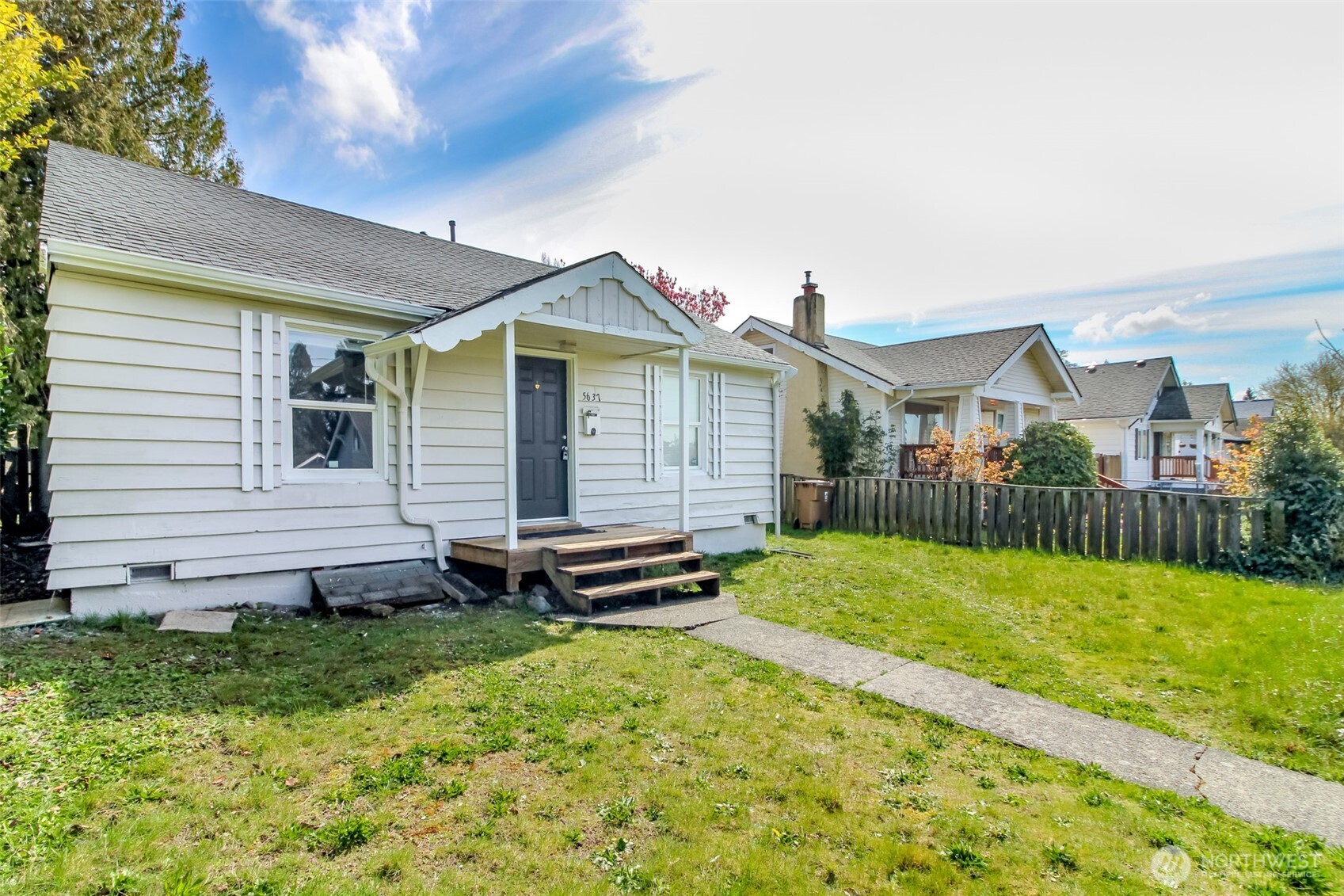 5637 S I Street , Tacoma, WA 98408