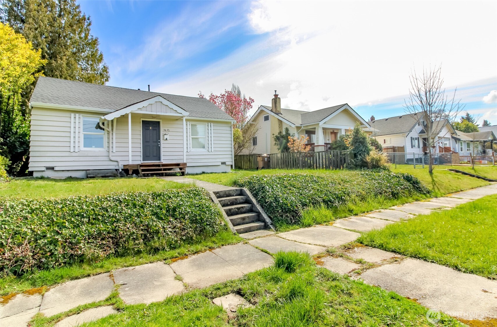 5637 S I Street , Tacoma, WA 98408