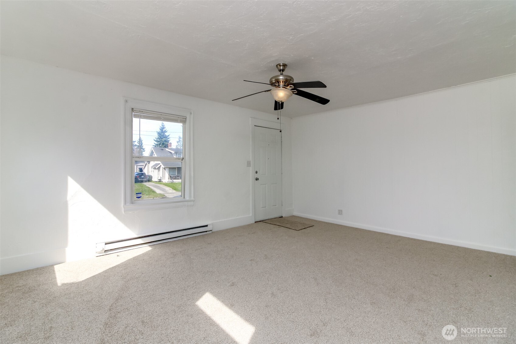 5637 S I Street , Tacoma, WA 98408