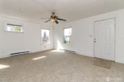 5637 S I Street , Tacoma, WA 98408 - Photo 6