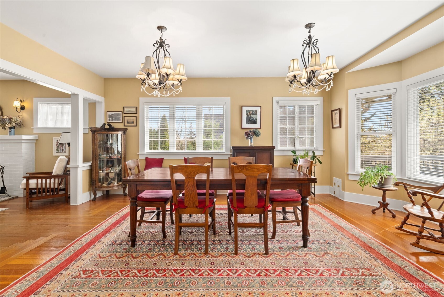 813 Midway Avenue NW, Olympia, WA 98502