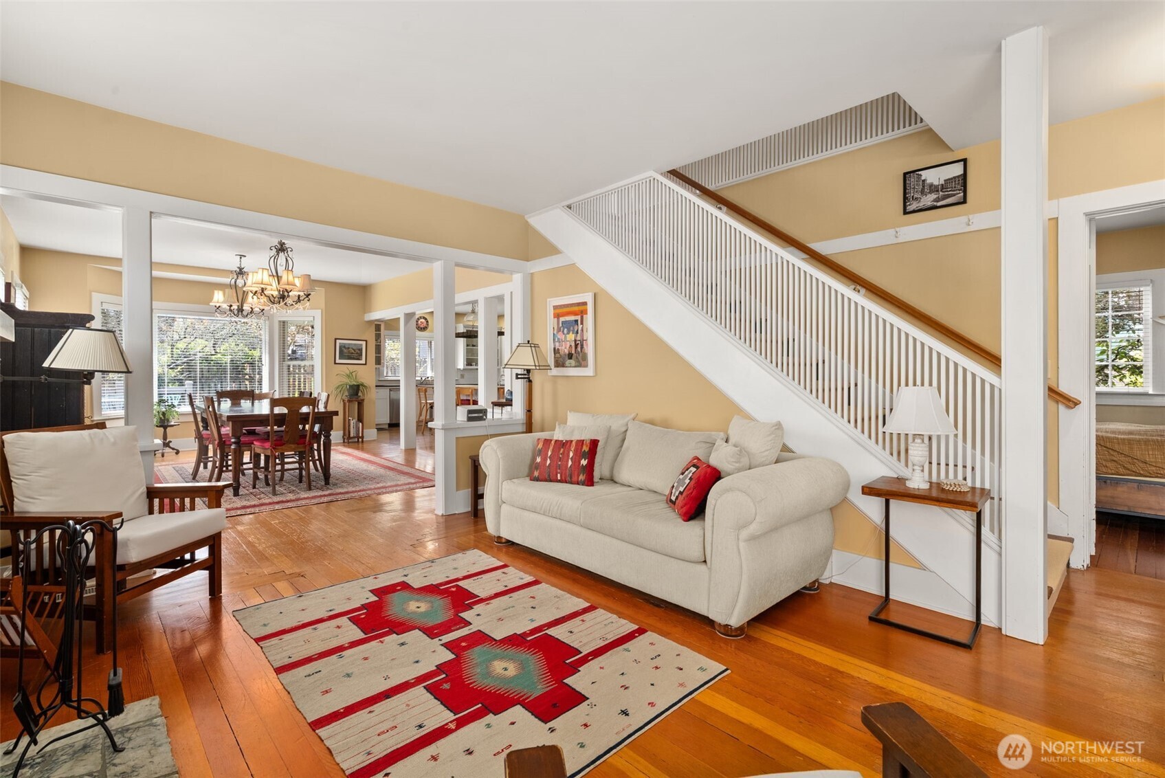 813 Midway Avenue NW, Olympia, WA 98502