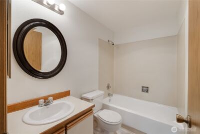 13235 12th Avenue SW #733, Burien, WA 98146-3119 - Photo 17