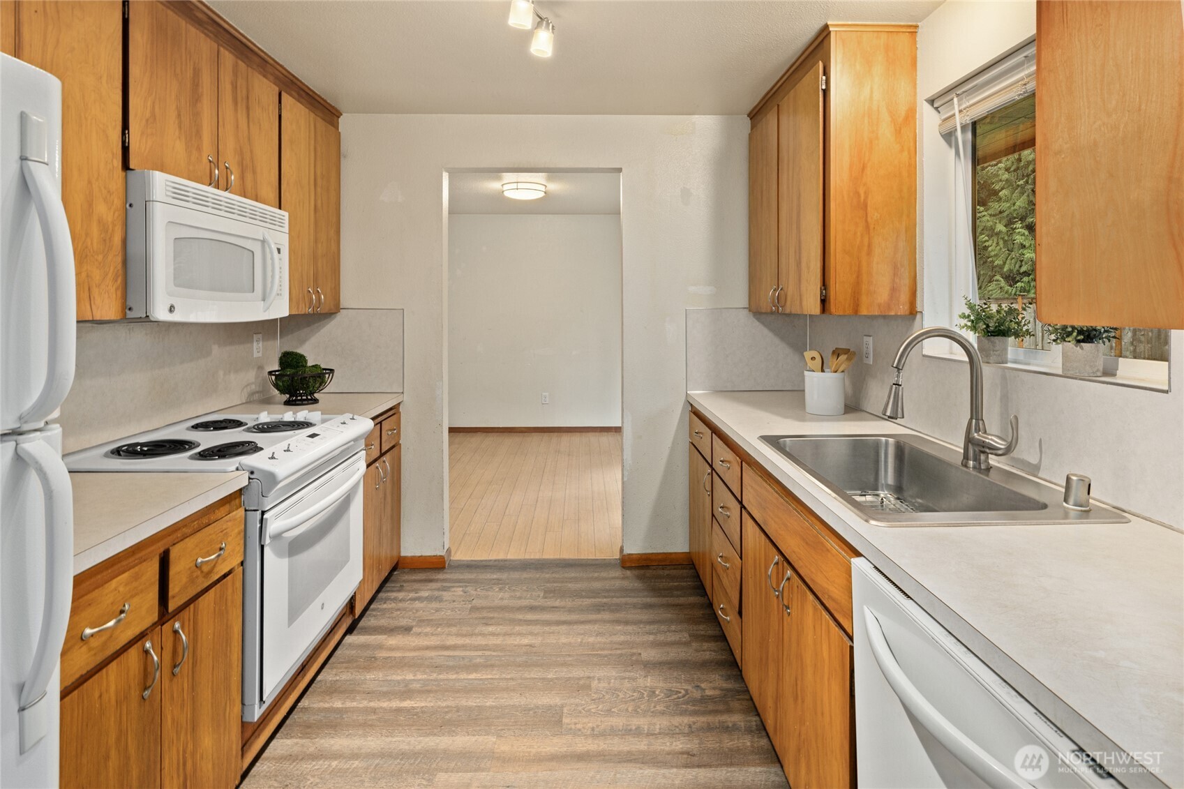 24710 217th Avenue SE, Maple Valley, WA 98038