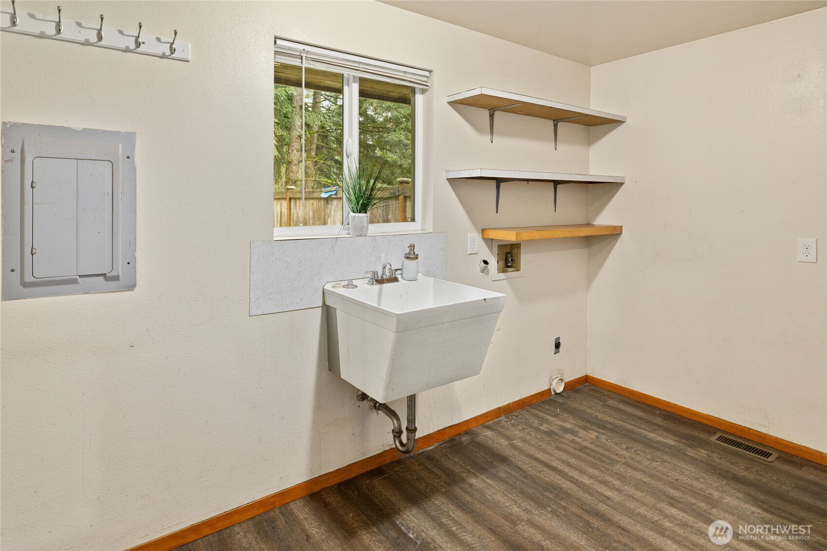 24710 217th Avenue SE, Maple Valley, WA 98038