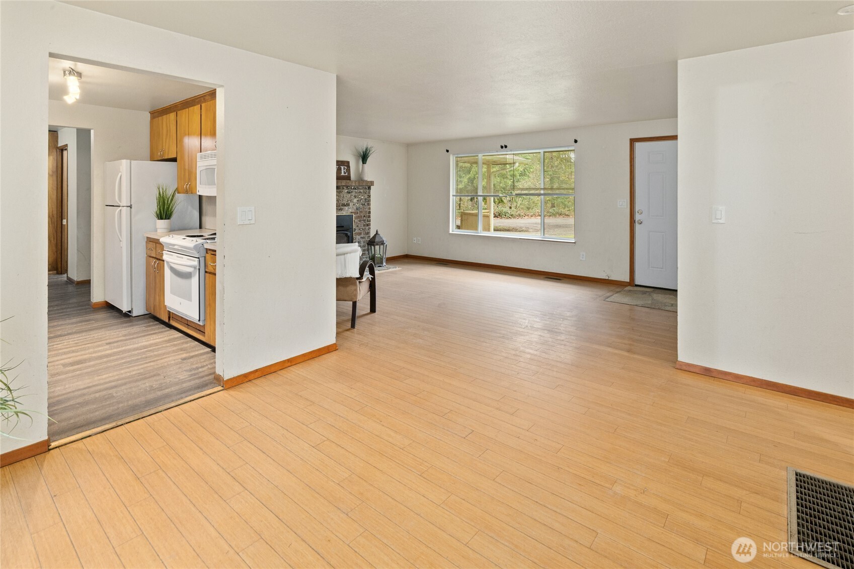 24710 217th Avenue SE, Maple Valley, WA 98038