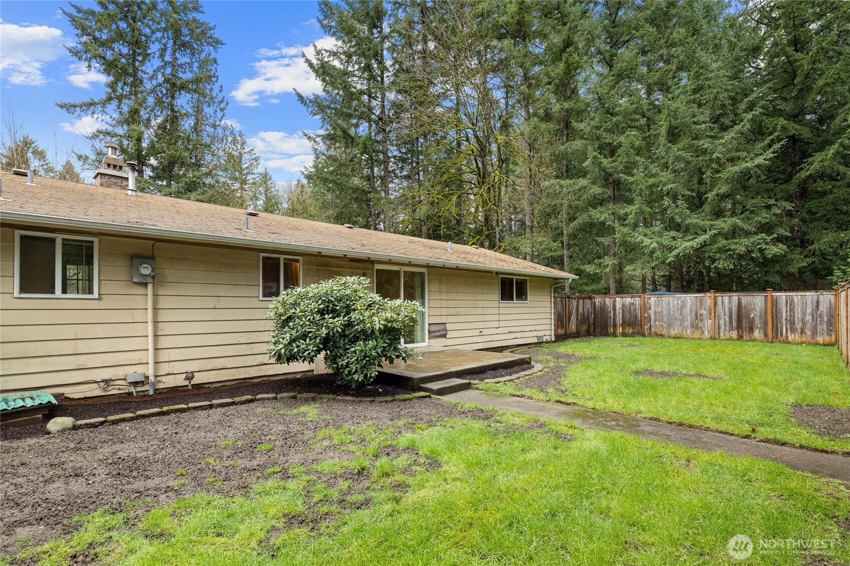 24710 217th Avenue SE, Maple Valley, WA 98038