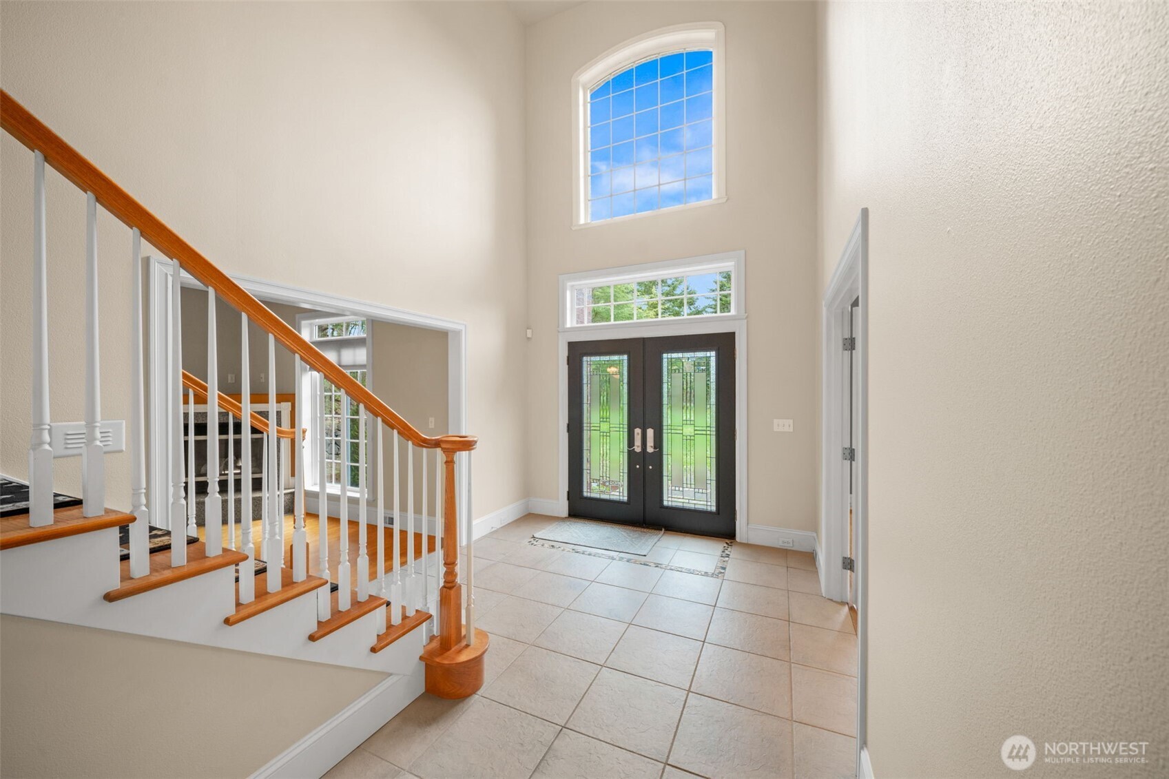 6221 63rd Avenue NE, Olympia, WA 98516