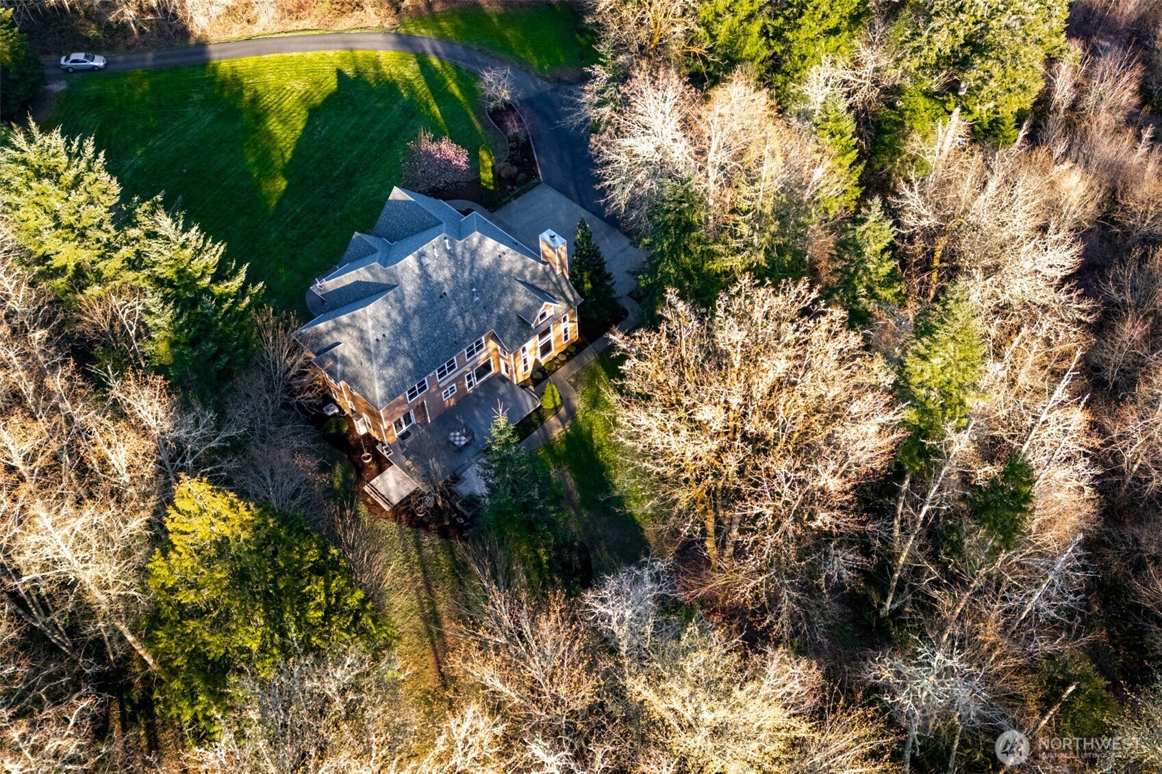 6221 63rd Avenue NE, Olympia, WA 98516