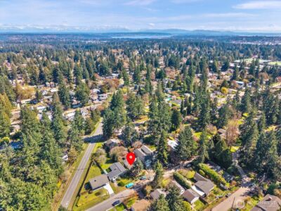 14022 Roslyn Place N, Seattle, WA 98133 - Photo 13