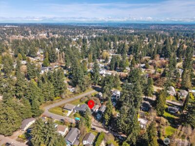 14022 Roslyn Place N, Seattle, WA 98133 - Photo 14