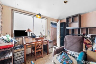 14022 Roslyn Place N, Seattle, WA 98133 - Photo 21