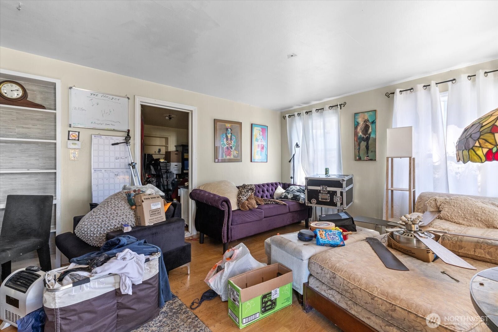 14022 Roslyn Place N, Seattle, WA 98133