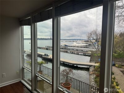 4561 Lake Washington Boulevard NE #203, Kirkland, WA 98033 - Photo 7