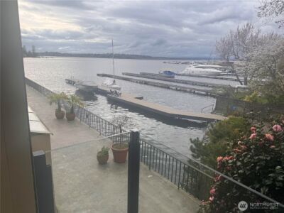 4561 Lake Washington Boulevard NE #203, Kirkland, WA 98033 - Photo 10