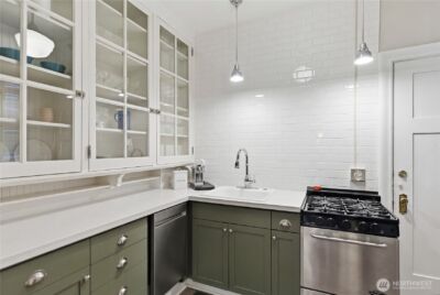 125 Warren Avenue N #J, Seattle, WA 98109 - Photo 36