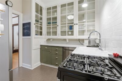 125 Warren Avenue N #J, Seattle, WA 98109 - Photo 37