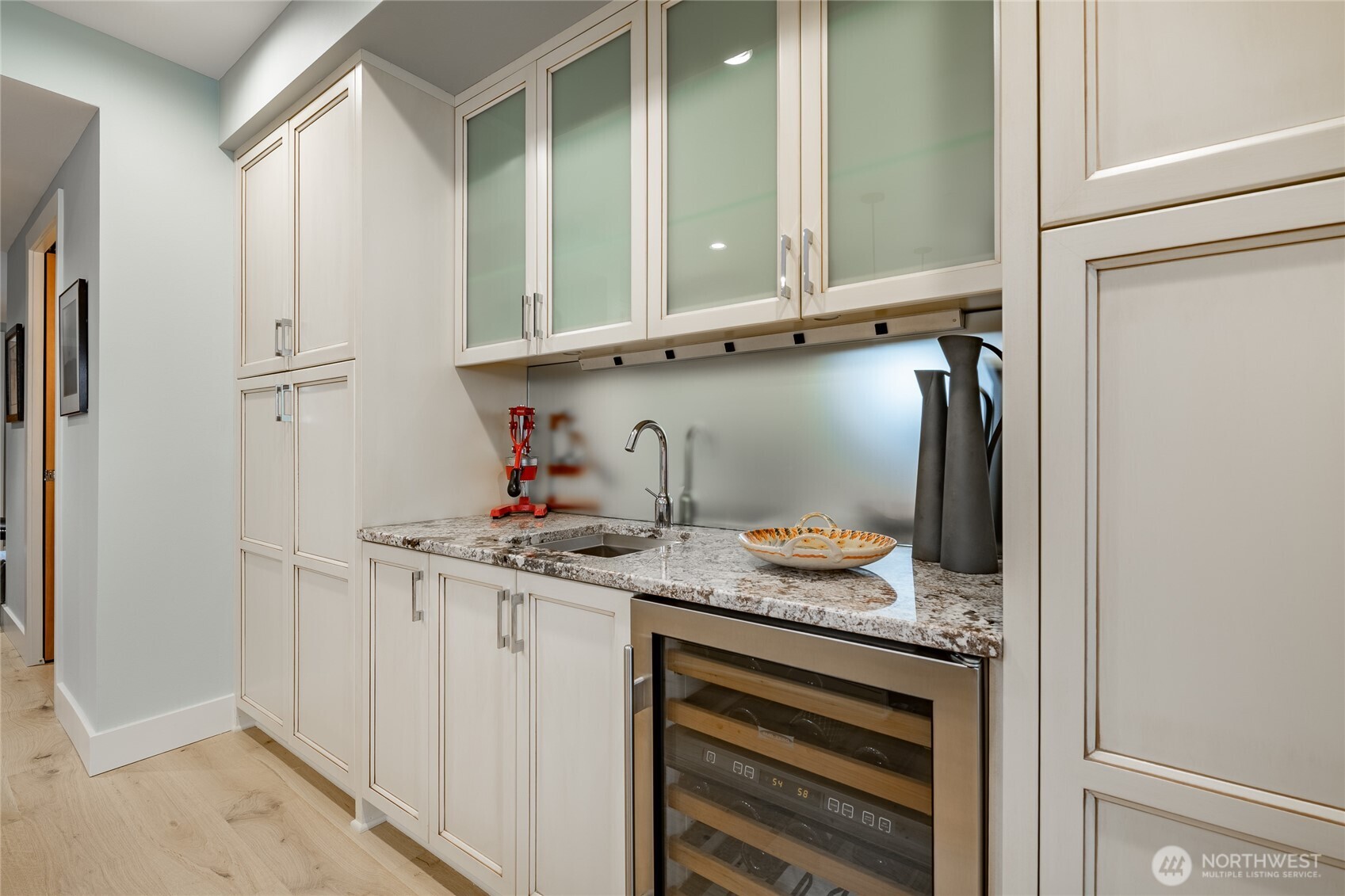 9525 Semiahmoo Parkway #A204, Blaine, WA 98230