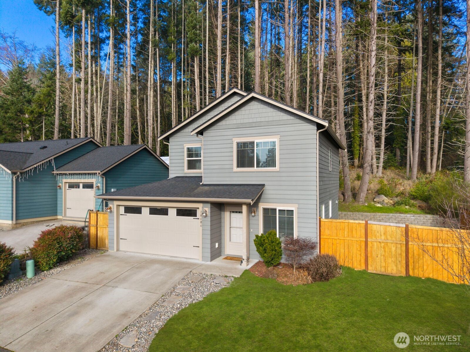 10686 NE Dawson Way , Kingston, WA 98346-8511