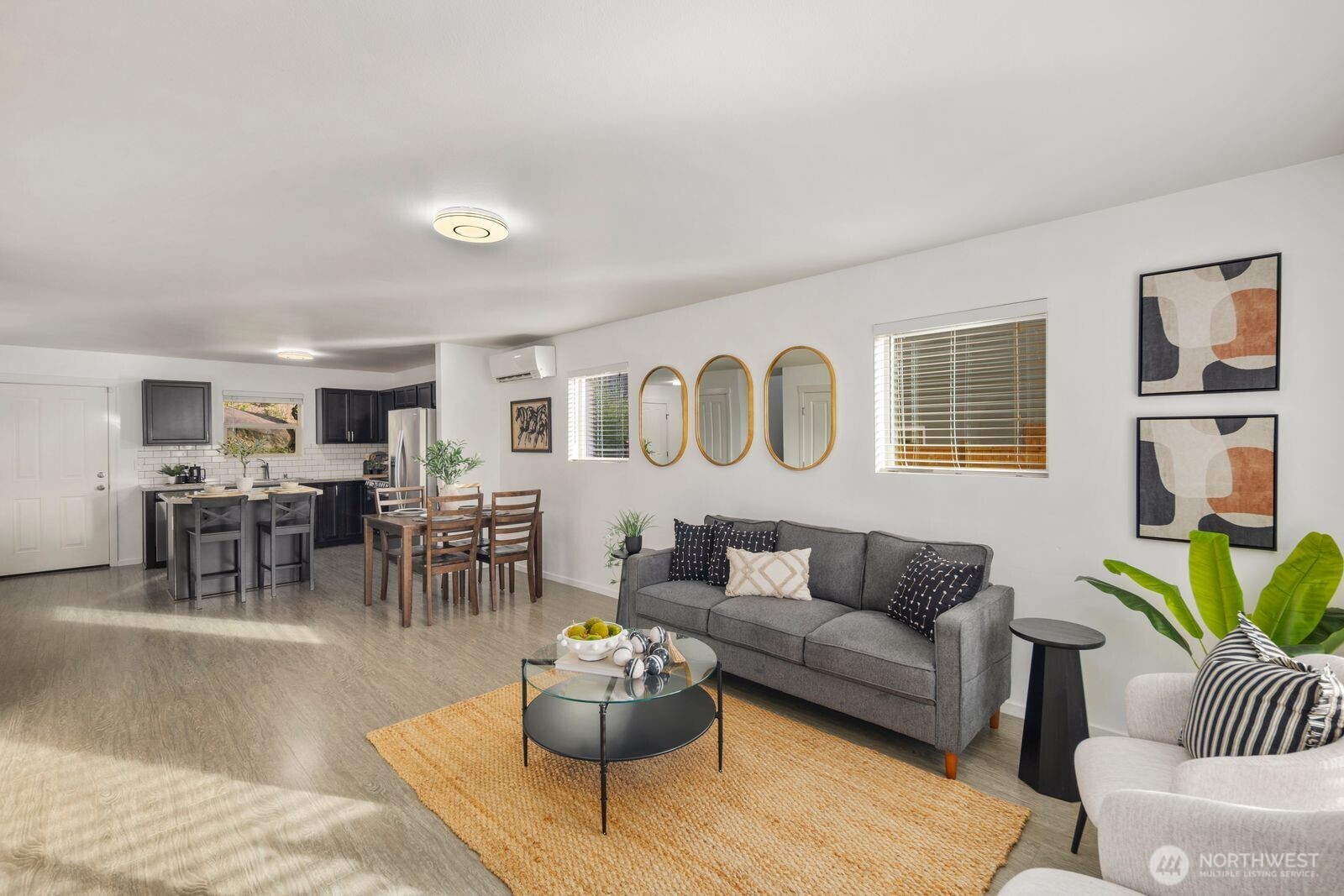 10686 NE Dawson Way , Kingston, WA 98346-8511