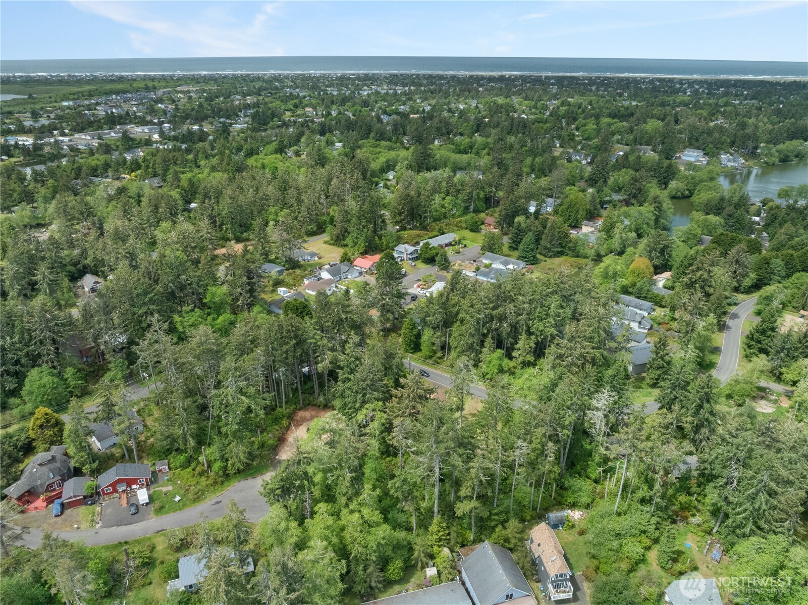 958 Washoe Court SE, Ocean Shores, WA 98569