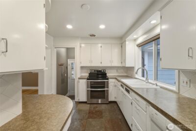 600 Craig Street , Walla Walla, WA 99362 - Photo 9