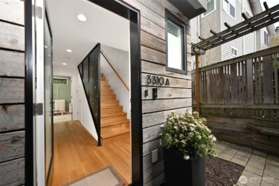 3310 W Government Way #A, Seattle, WA 98199 - Photo 2