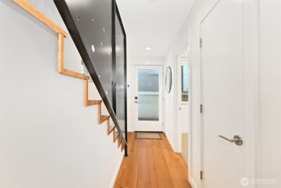 3310 W Government Way #A, Seattle, WA 98199 - Photo 21