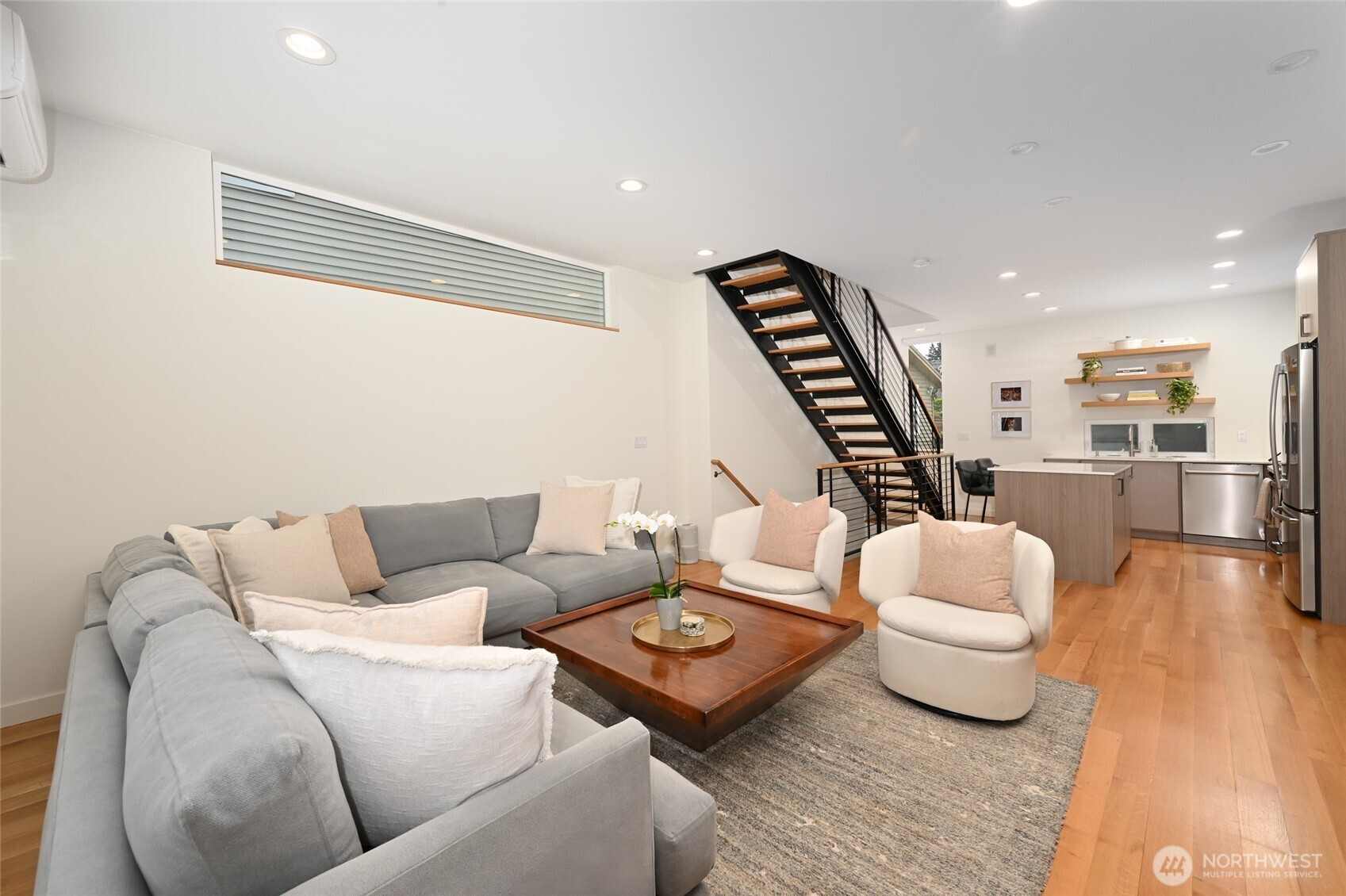 3310 W Government Way #A, Seattle, WA 98199