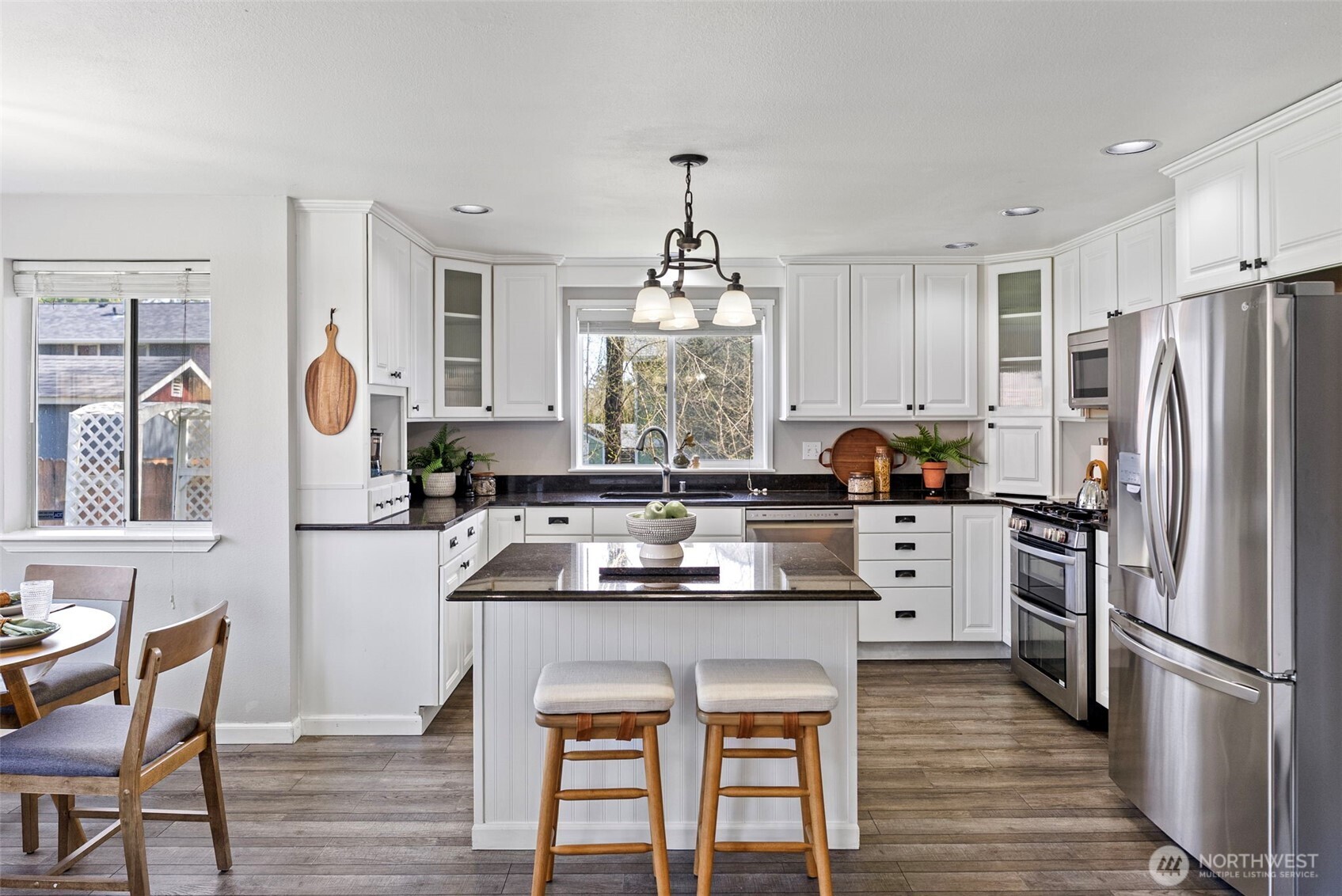 4071 SE Saxon Court , Port Orchard, WA 98366