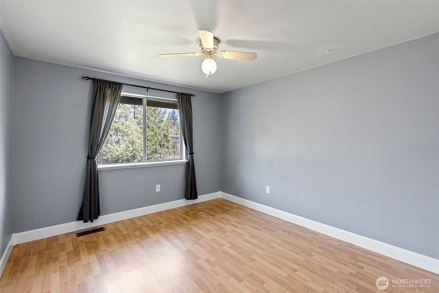 4071 SE Saxon Court , Port Orchard, WA 98366