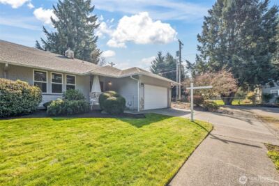 5203 53rd Street W, University Place, WA 98467 - Photo 2