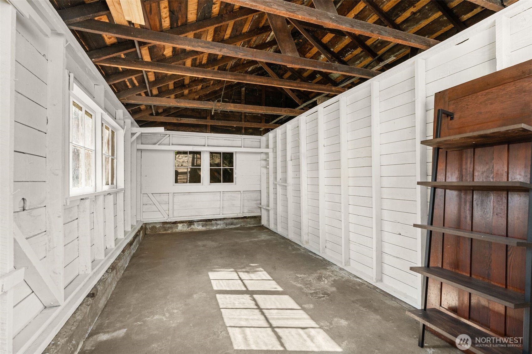 7221 4th Avenue NW, Seattle, WA 98117-4914